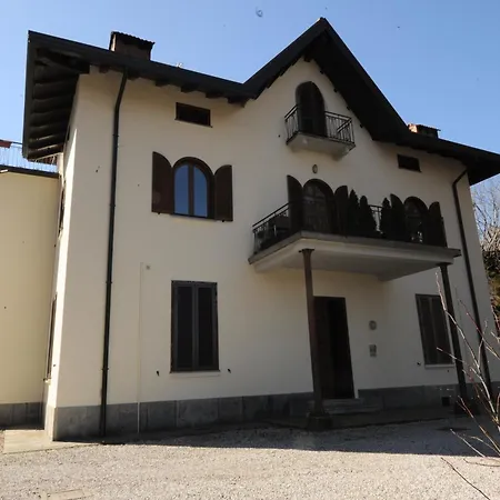 Apartment Little House