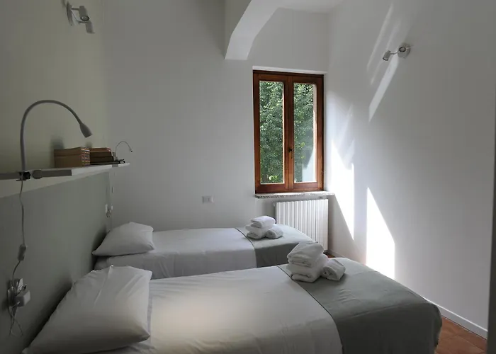 Little House Limonta